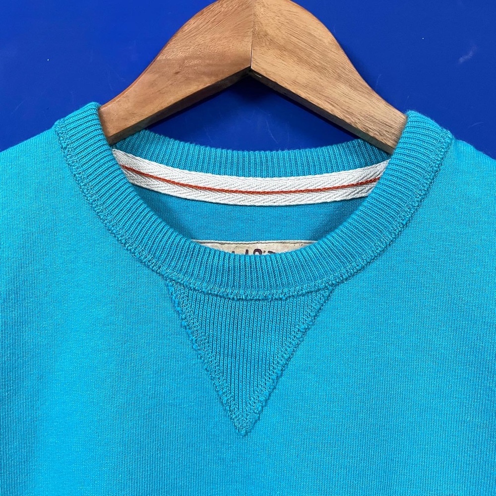 HOLISTER AUTHENTIC SKY BLUE CREW NECK T-SHIRT FOR MEN’S & WOMEN’S - Picture 4 of 6